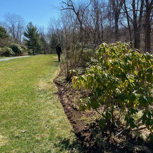 Landscaping in Trumbull, CT (2)