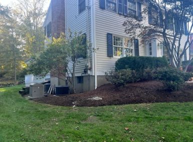 Mulching in Westport, CT (8)